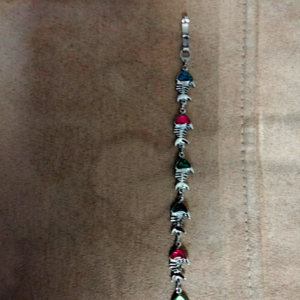 Fish bracelet